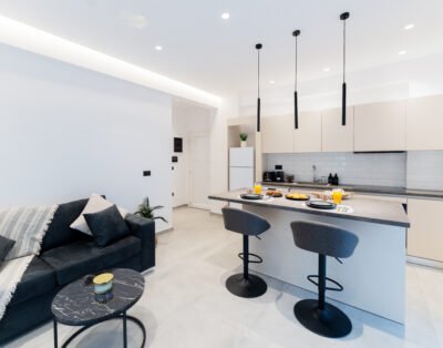 Alter Ego Cozy Corner I